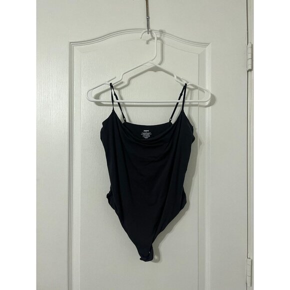 SKIMS Fits Everybody Cami Bodysuit - Picture 8 of 8
